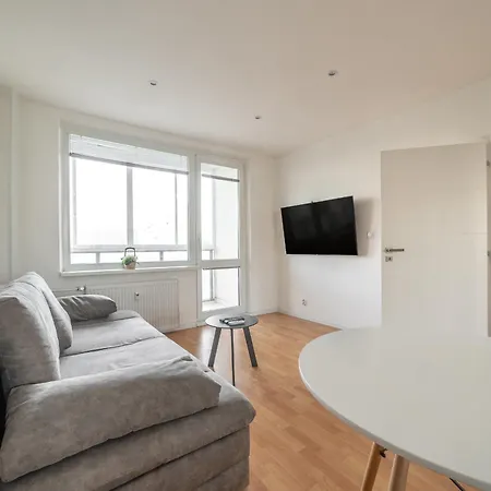 Apartment Ar Rezidencia Ludmanska *